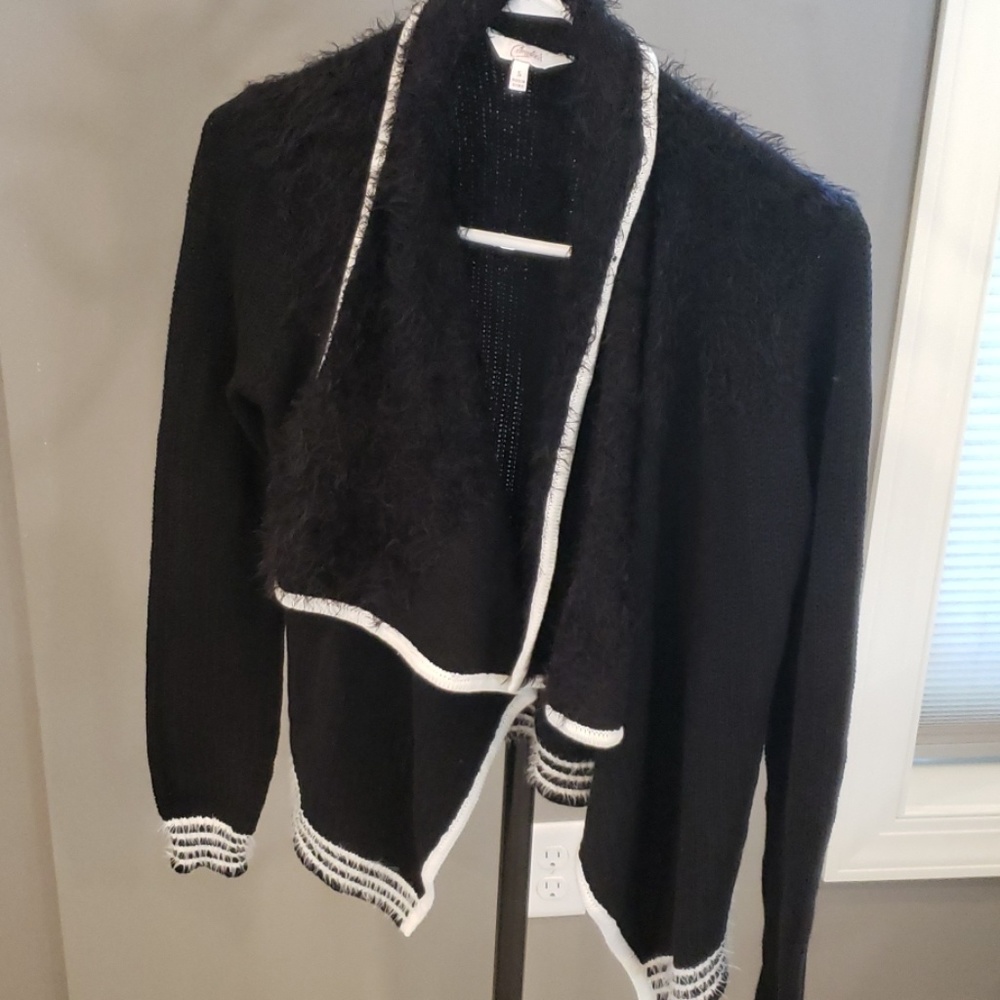 Candies Junior Sweater, Size S. Black and white.